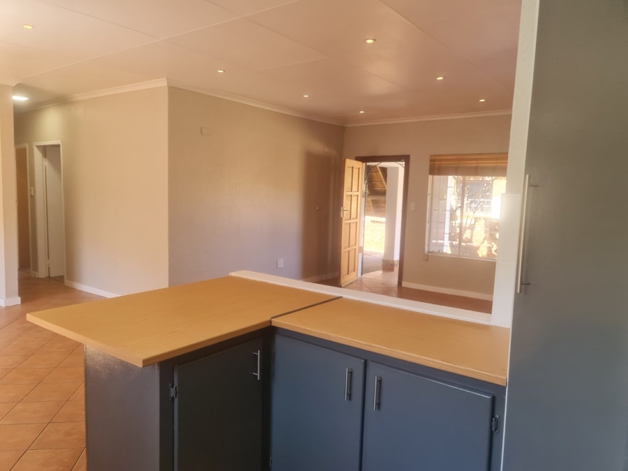 3 Bedroom Property for Sale in Waterval East North West